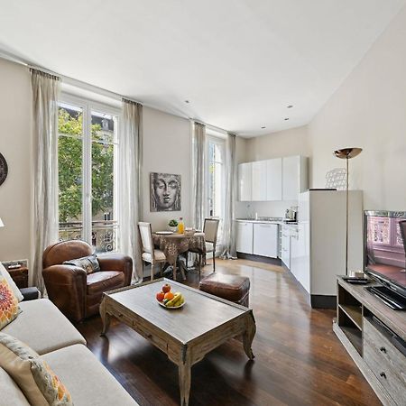 1Br Champs-Elysees - Cityapartmentstay Parigi Esterno foto