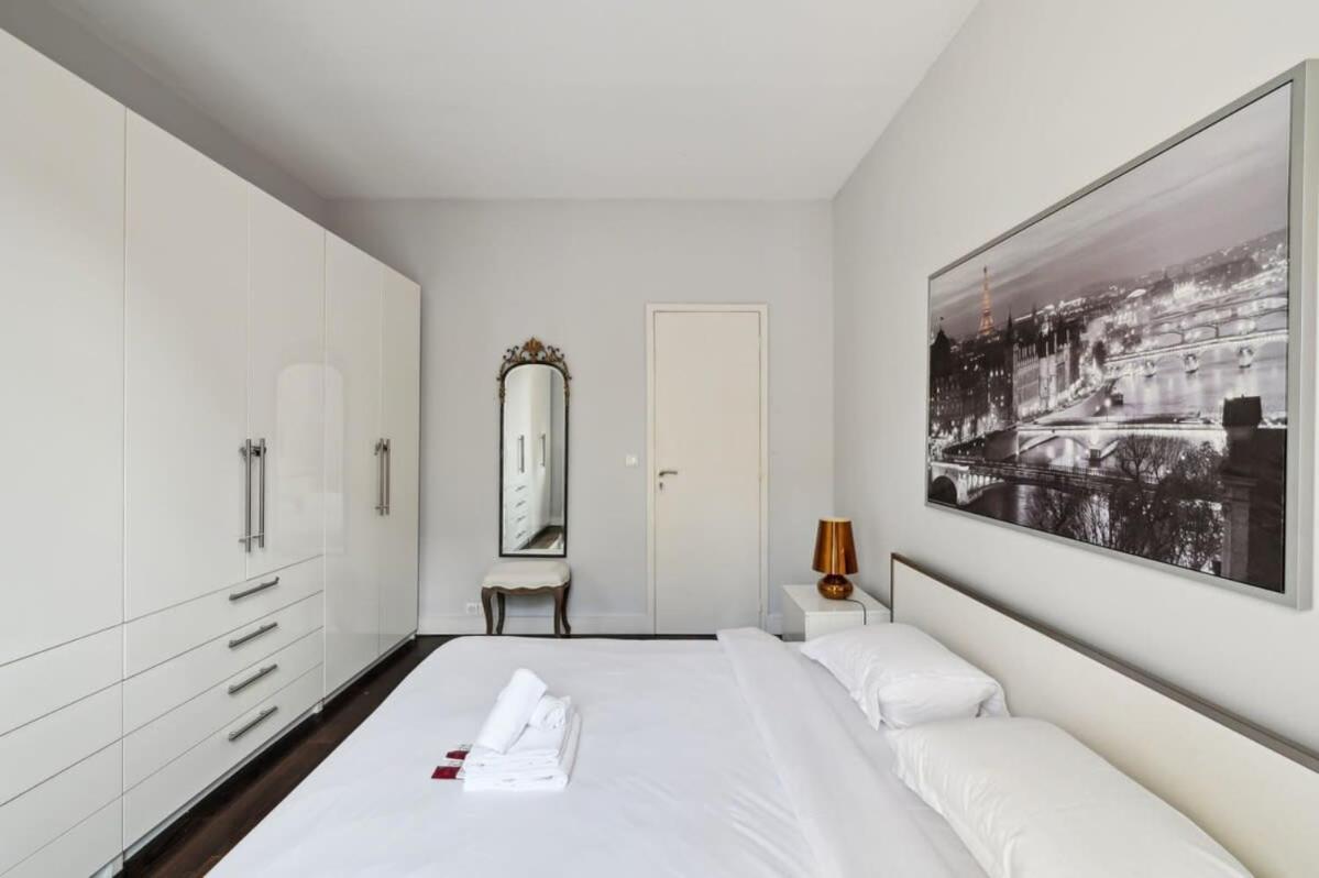 1Br Champs-Elysees - Cityapartmentstay Parigi Esterno foto